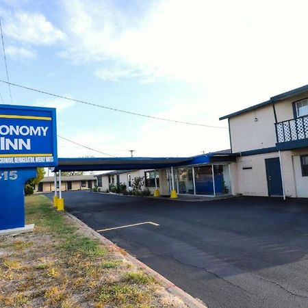 Economy Inn Kingsville Exteriér fotografie