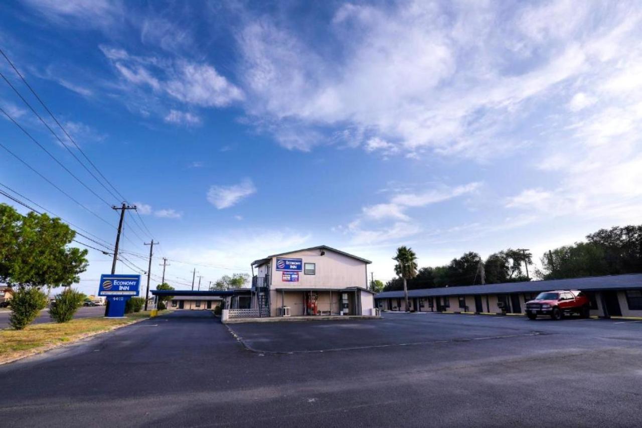 Economy Inn Kingsville Exteriér fotografie