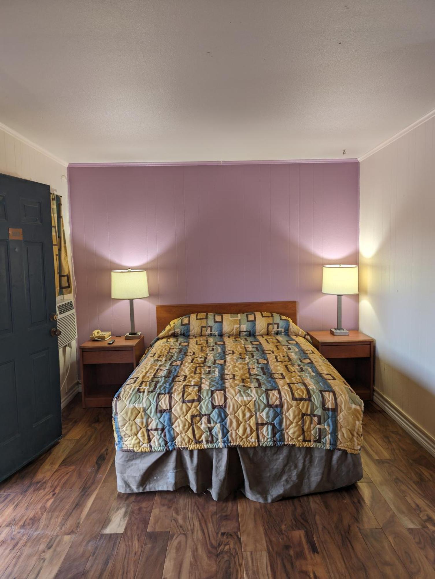 Economy Inn Kingsville Exteriér fotografie
